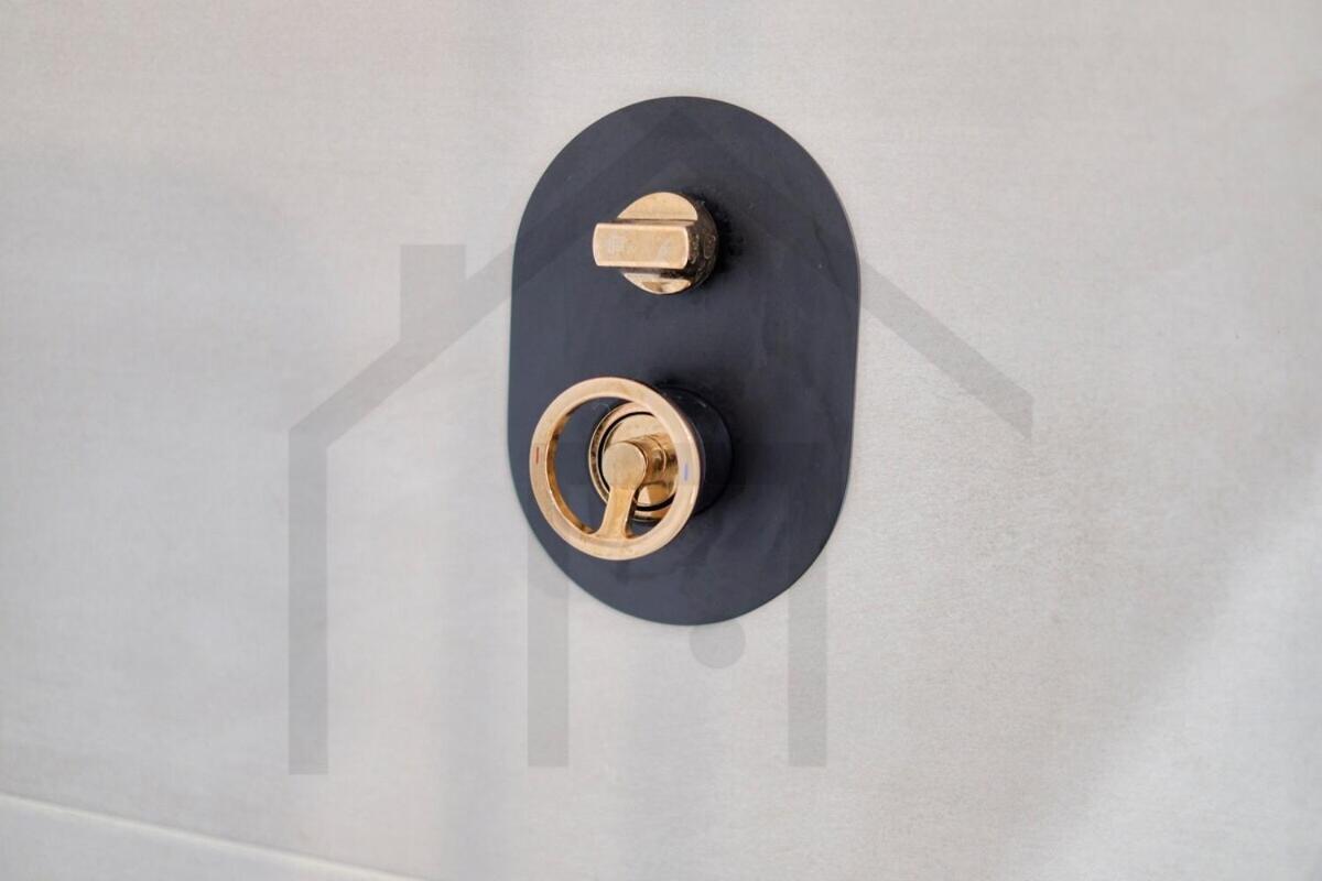 Cervantes - Apartamento A Estrenar Con Parking *