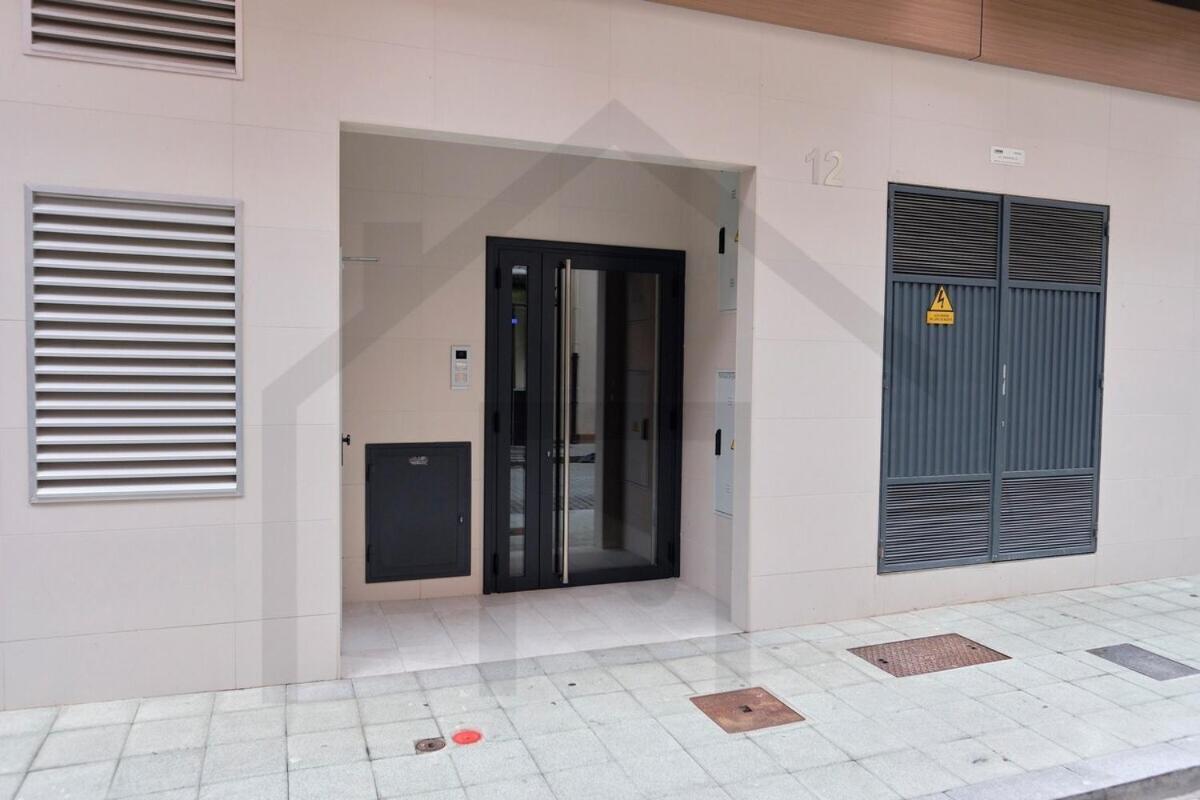 Cervantes - Apartamento A Estrenar Con Parking Apartment *